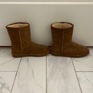 Bear paw boots